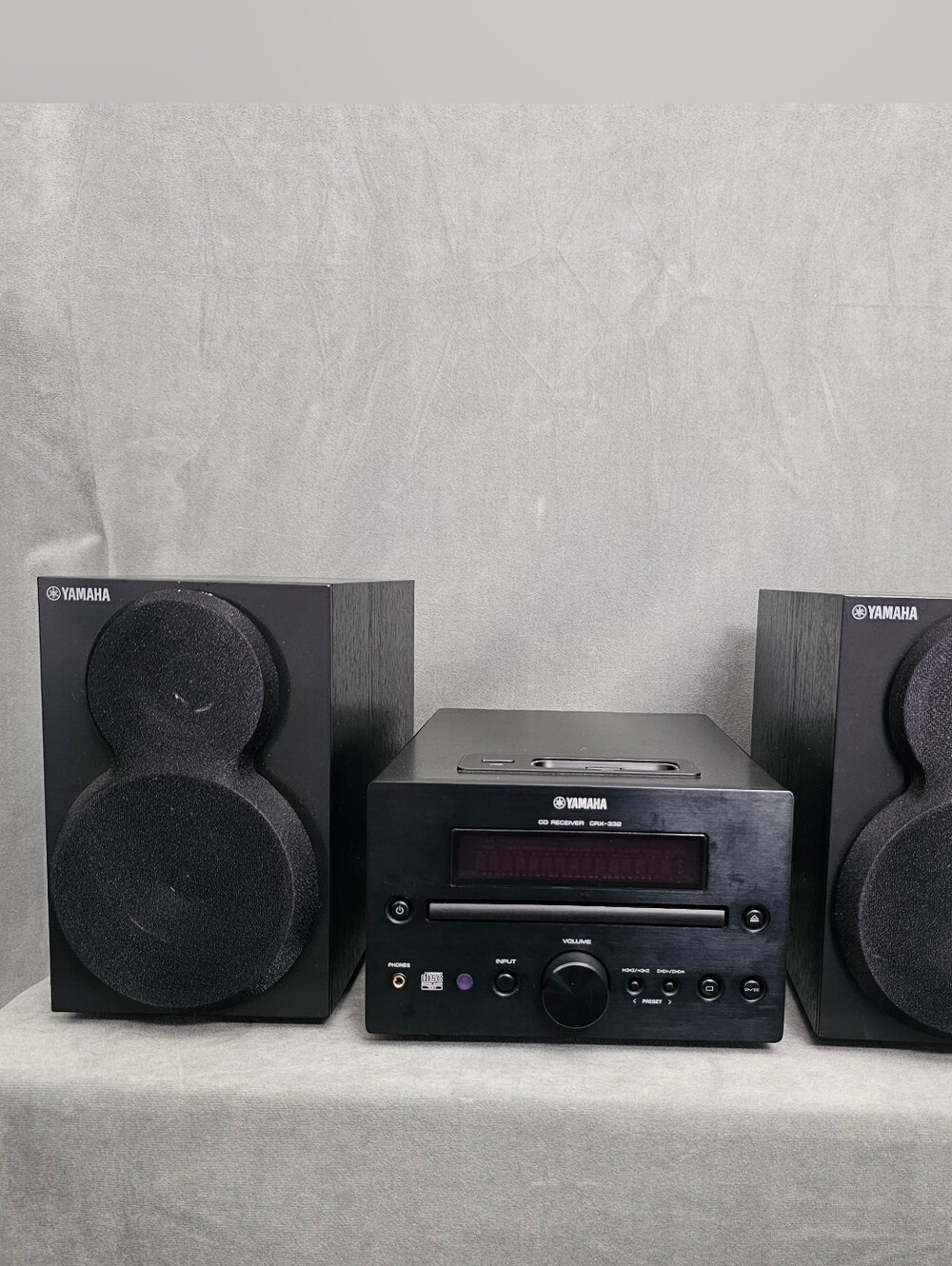 Yamaha CRX-332 Micro HiFi Component System CD Player iPod Dock w/Remote E1-9